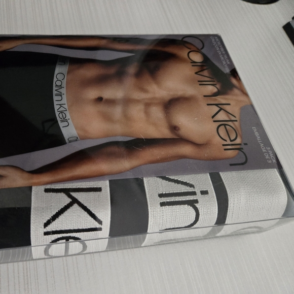 Calvin Klein boxer - Picture 2 of 5